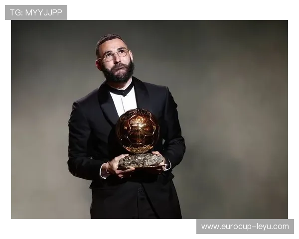 本泽马专访:金球奖梦想与世界杯征程,法国队能否卫冕成功? 本泽马专访:金球奖梦想与世界杯征程,法国队能否卫冕成功?